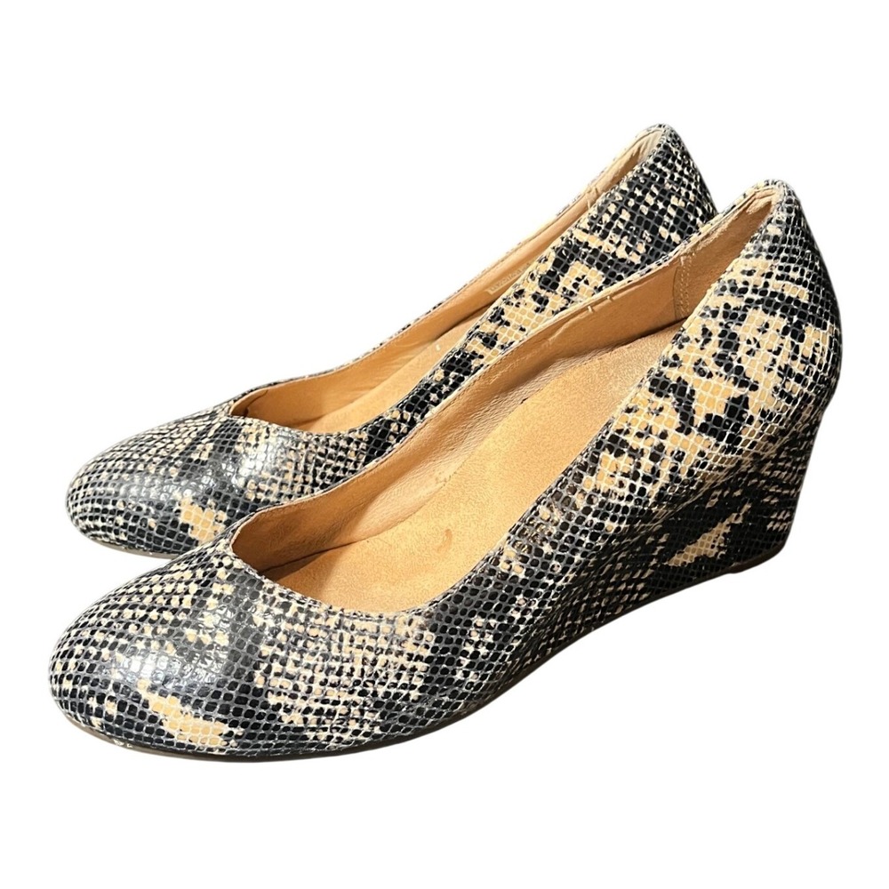 Vionic Antonia Wedge Heels Womens 9.5 Tan Black Snakeskin Print Round Toe Pumps